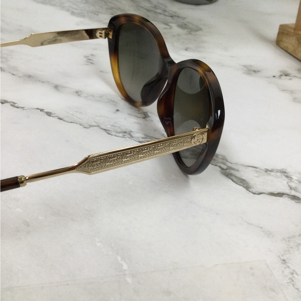 NIB GUCCI Tortoiseshell Cat Eye Sunglasses - Brown Gradient Lenses - Picture 4 of 10